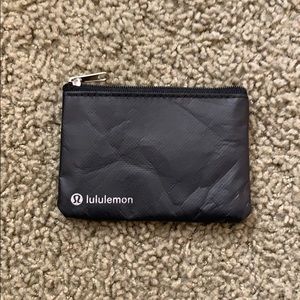 Lululemon zipper pouch
